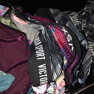 NWT 32‼️Meeds updating ITEMS VICTORIA SECRET AND PINK LOT